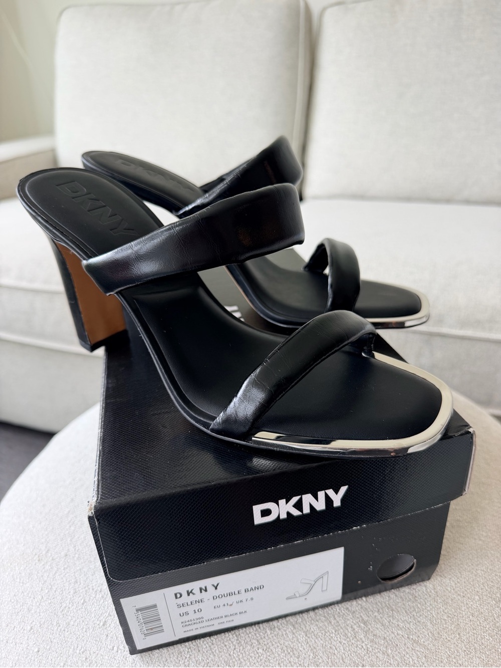 Women's DKNY Selene Double Band Heeled Mules
Sandals - Size 10 (Black)